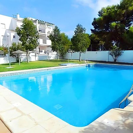 Apartamento Junto Al Mar Piscina Solo Familias โกนิล เด ลาฟรอนเตรา ภายนอก รูปภาพ