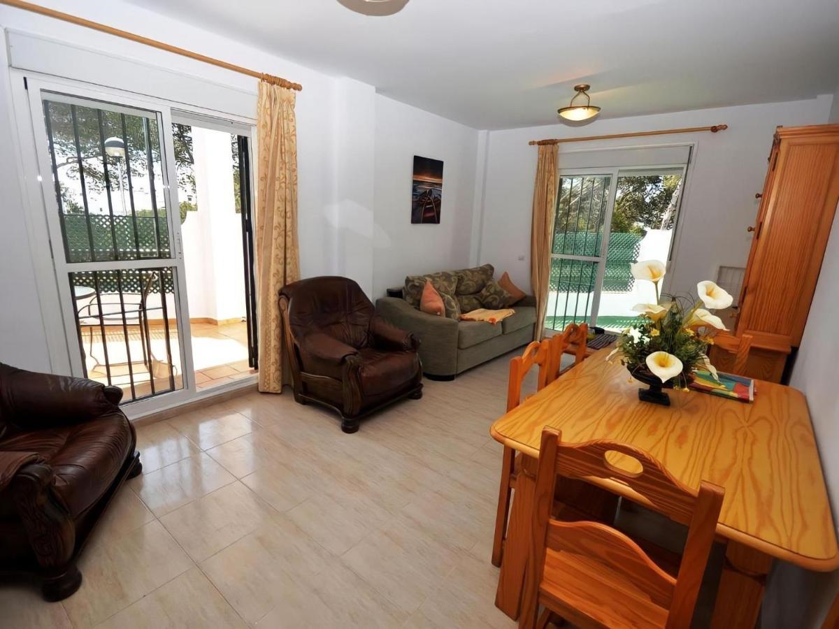 Apartamento Junto Al Mar Piscina Solo Familias โกนิล เด ลาฟรอนเตรา ภายนอก รูปภาพ