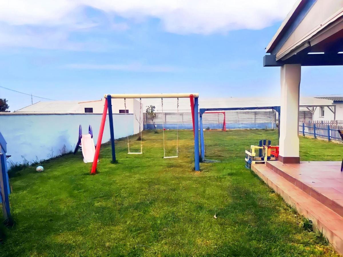 Apartamento Junto Al Mar Piscina Solo Familias โกนิล เด ลาฟรอนเตรา ภายนอก รูปภาพ